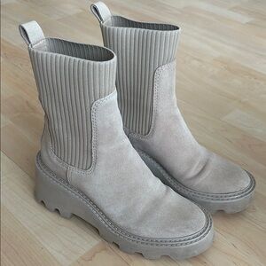 DOLCE VITA HOVEN H20 SUEDE BOOT (DUNE)
